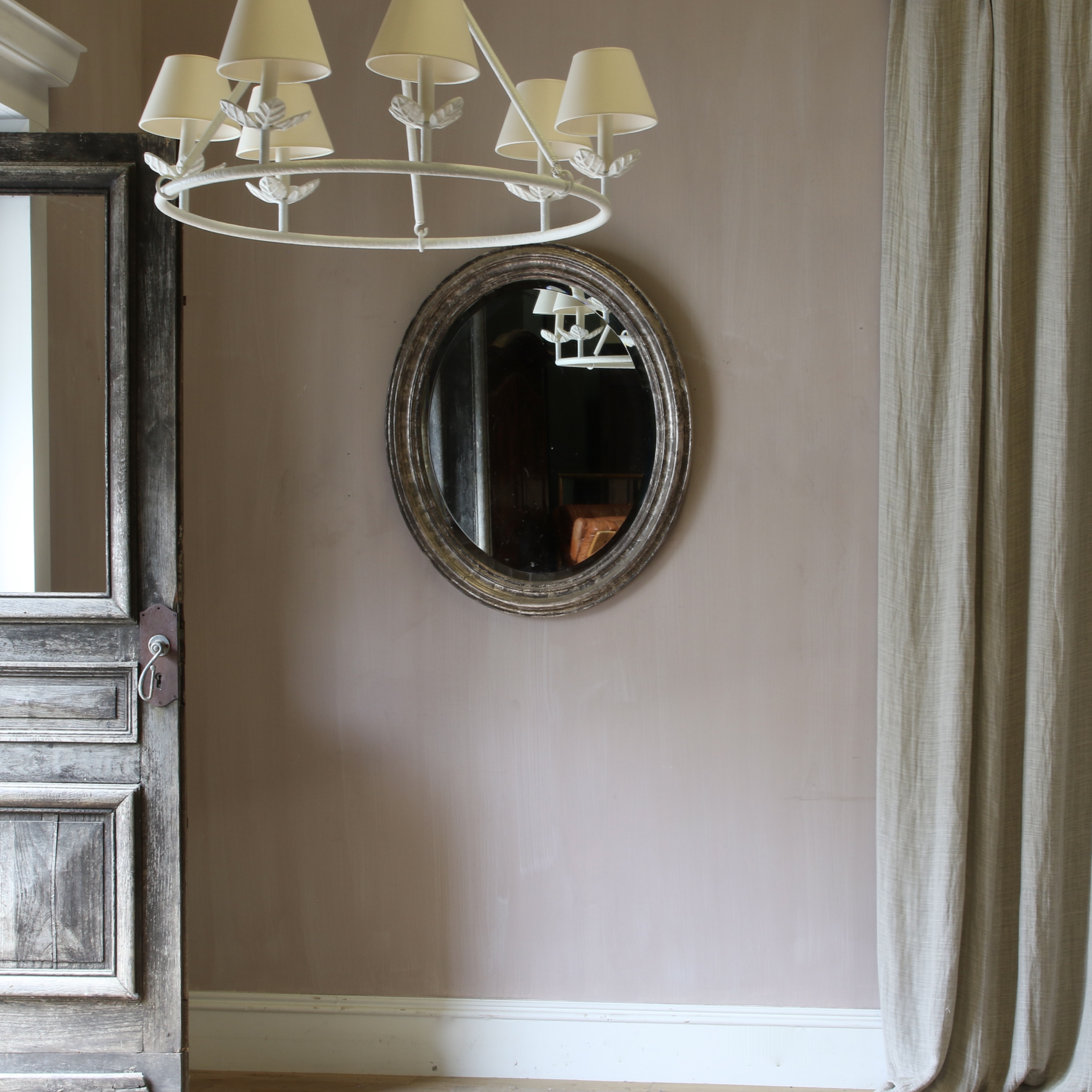 150-06 - Silver Mirror